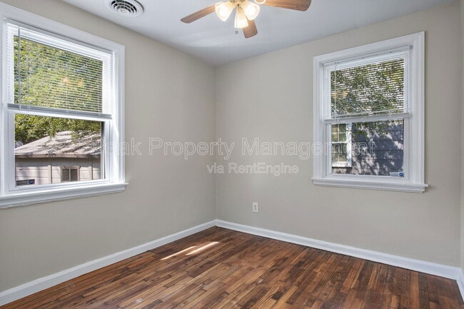 Building Photo - 3408 Missouri Ave