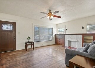 Building Photo - 909 N Olive St