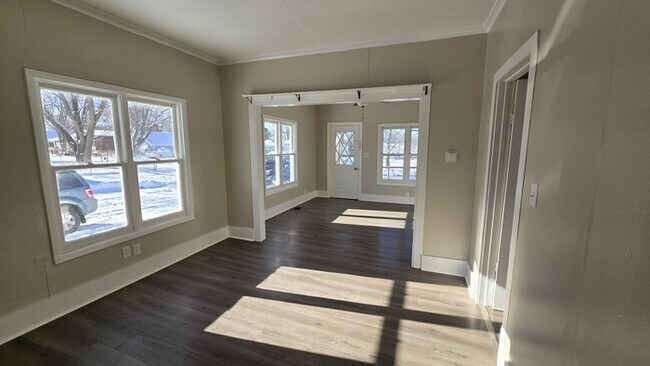 Building Photo - 2914 Sewell St