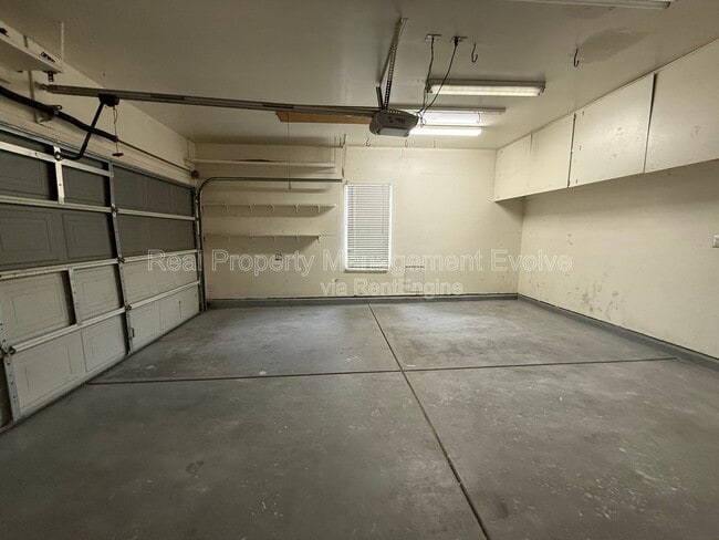 Building Photo - 9559 W Monte Vista Rd