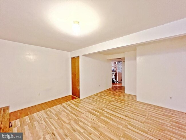Building Photo - 6001 Rowanberry Dr