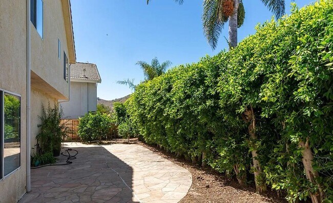 Building Photo - Oak Park 2 story cul-de-sac home