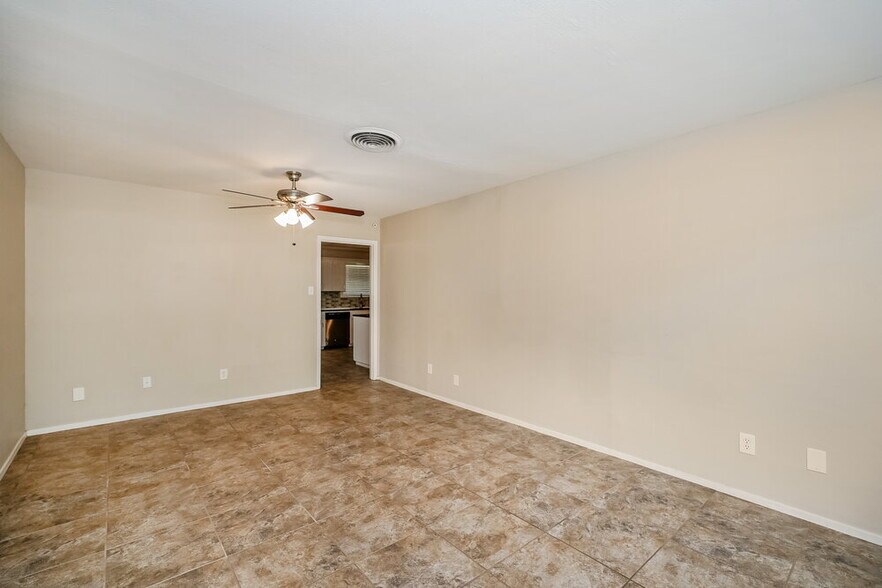Building Photo - 1950 Shelman Trail