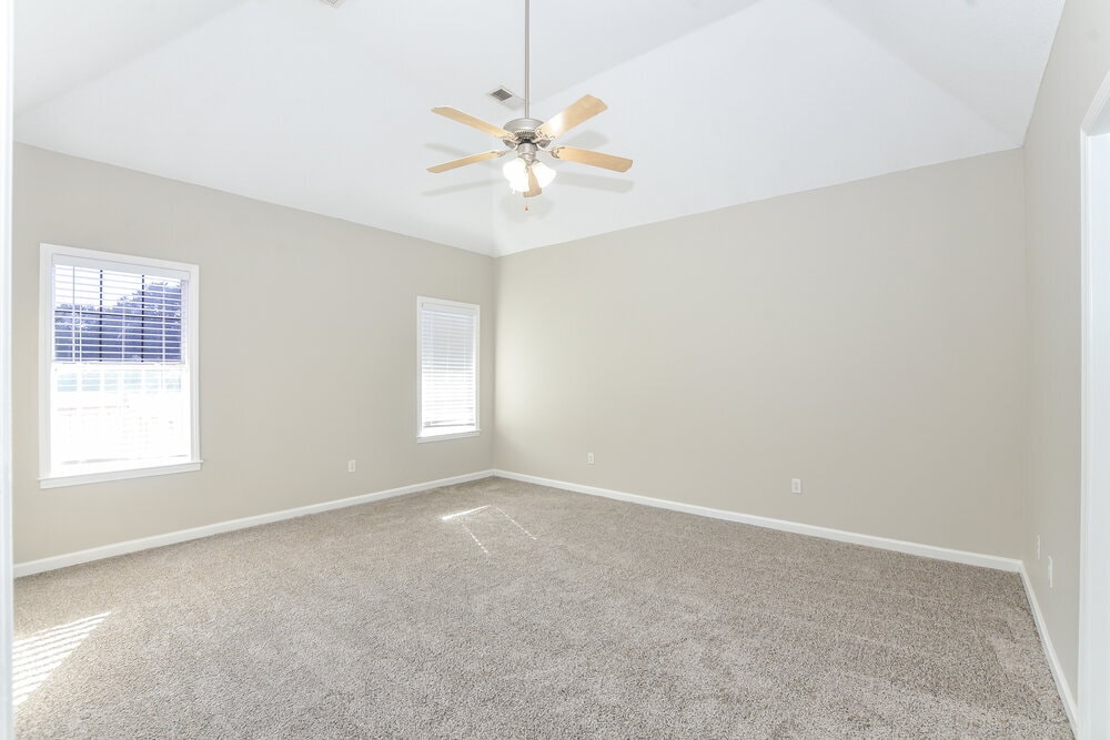 Building Photo - 4485 Nicholas Ln