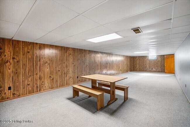 Building Photo - 2702 Ballad Blvd