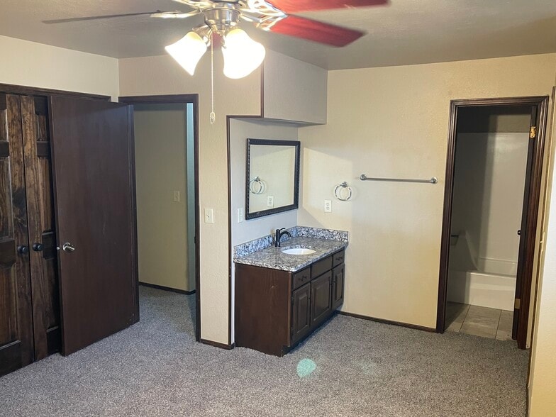 Building Photo - 3623 Wynn Cir