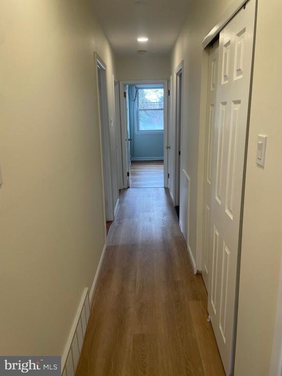 Building Photo - 1230 Napfle Ave