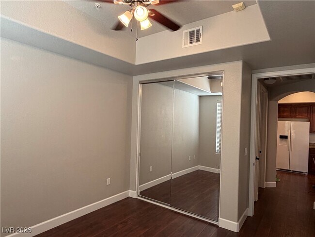 Building Photo - 56 E Serene Ave