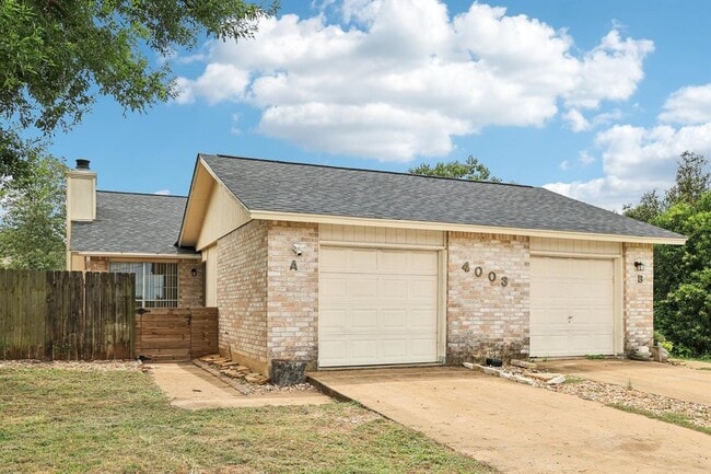 Building Photo - 4003 Stonebridge Dr