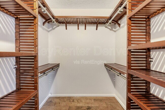 Building Photo - 2120 S Vaughn Way