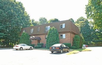Building Photo - 818-826 Pine St. - Red Pod