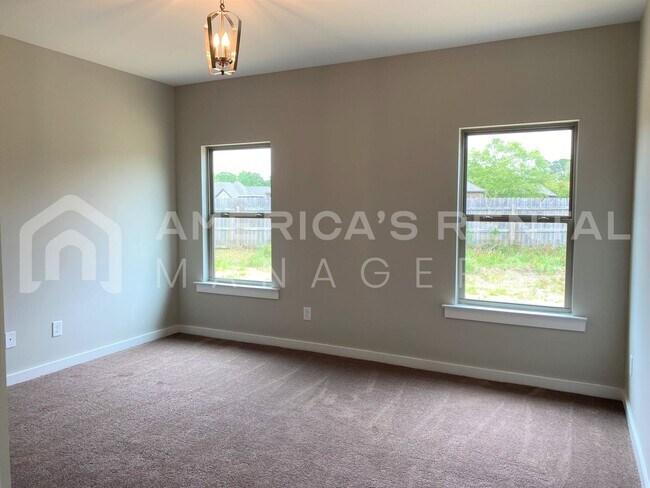 Building Photo - Home for Rent in Tuscaloosa, AL!!! COMING SOON. DEPOSIT PENDING!