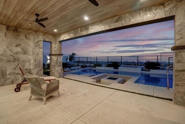 Building Photo - 756 Bruce Moorland St