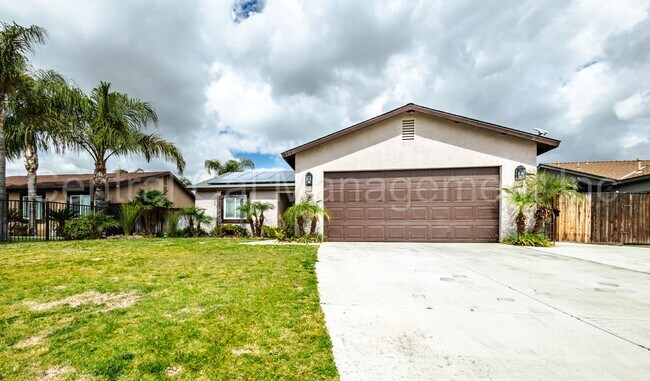 Primary Photo - 4 Bedroom/2 Bath Home with Paid Solar - $2...