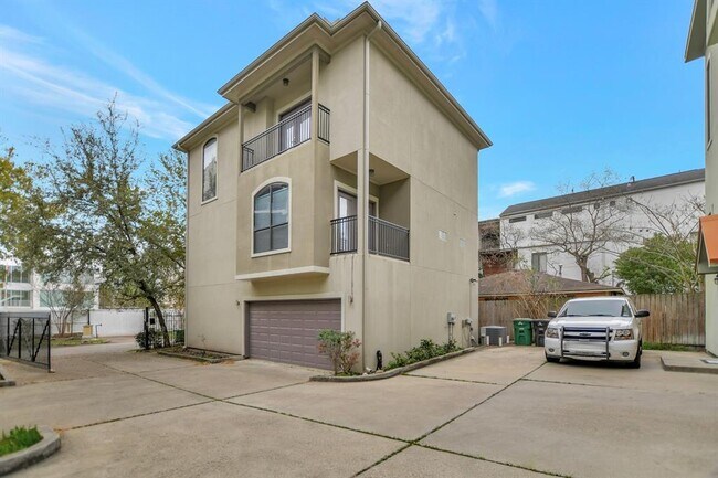 Building Photo - 4306 O'Reilly