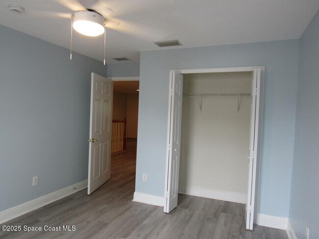 Building Photo - 246 Tin Roof Ave
