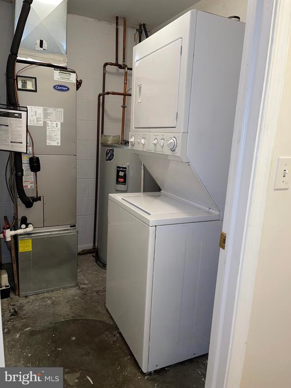 Building Photo - 837 N 2nd St