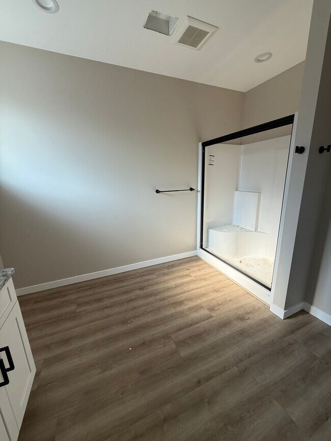 Building Photo - Newly Built Home in Birch Bay Village!