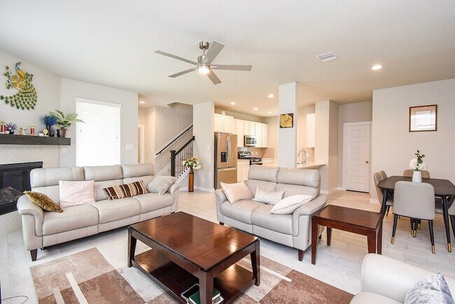 Building Photo - 2222 Emerald Diamond Ct