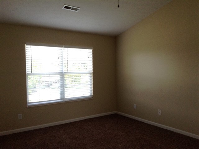 Building Photo - 4558 Randall Dr