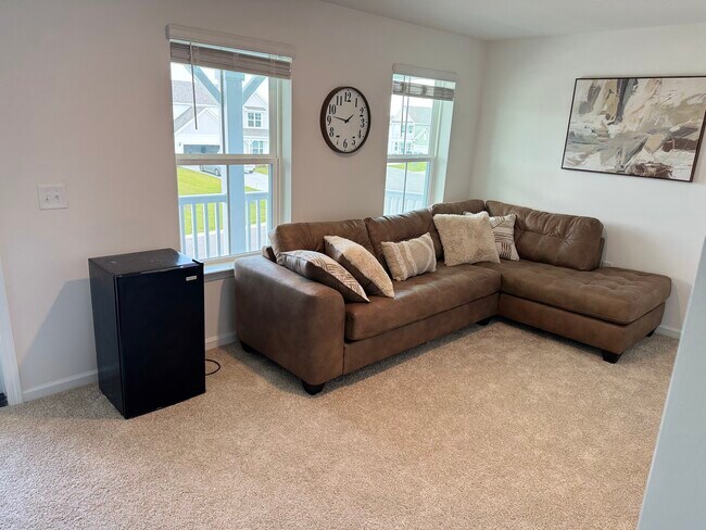 Building Photo - 5435 Shelly Lynn Dr