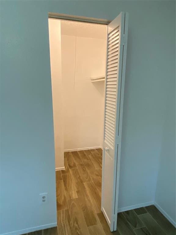 Building Photo - 9365 Pagewood Ln