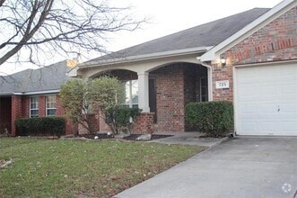 Building Photo - 725 Sequoia Dr