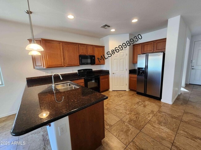 Building Photo - 7239 N 89th Dr