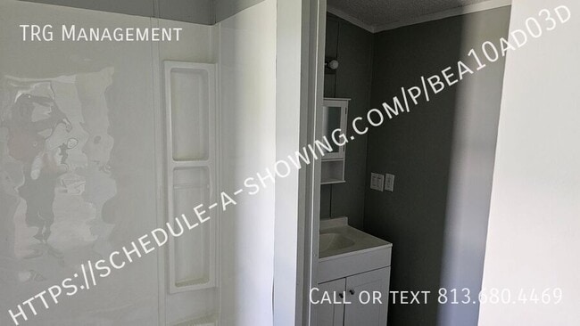 Building Photo - 202 Albacore Ln