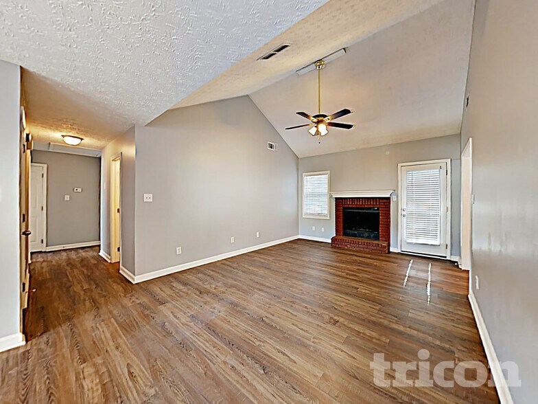 Building Photo - 520 Allens Landing Ct