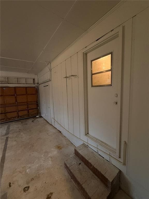 Building Photo - 1055 Pinecrest Dr