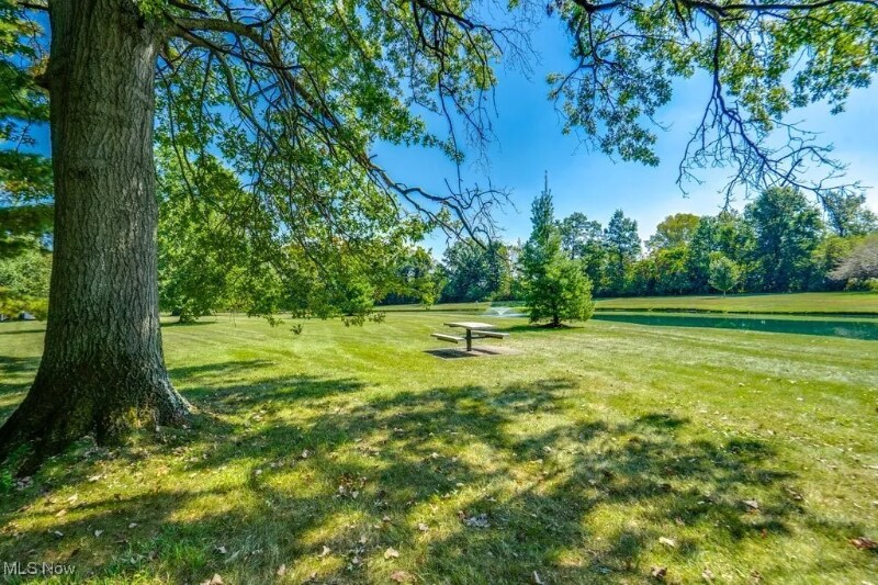 Building Photo - 26179 Raintree Blvd