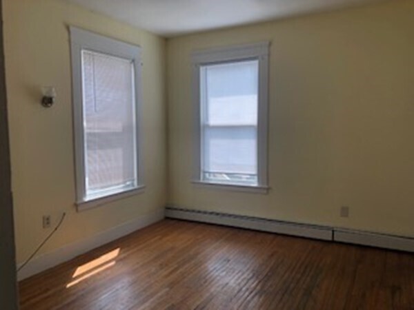 Building Photo - 75 Marlborough St