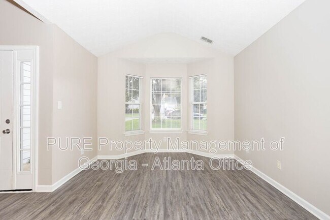 Building Photo - 4303 Brighton Way NW