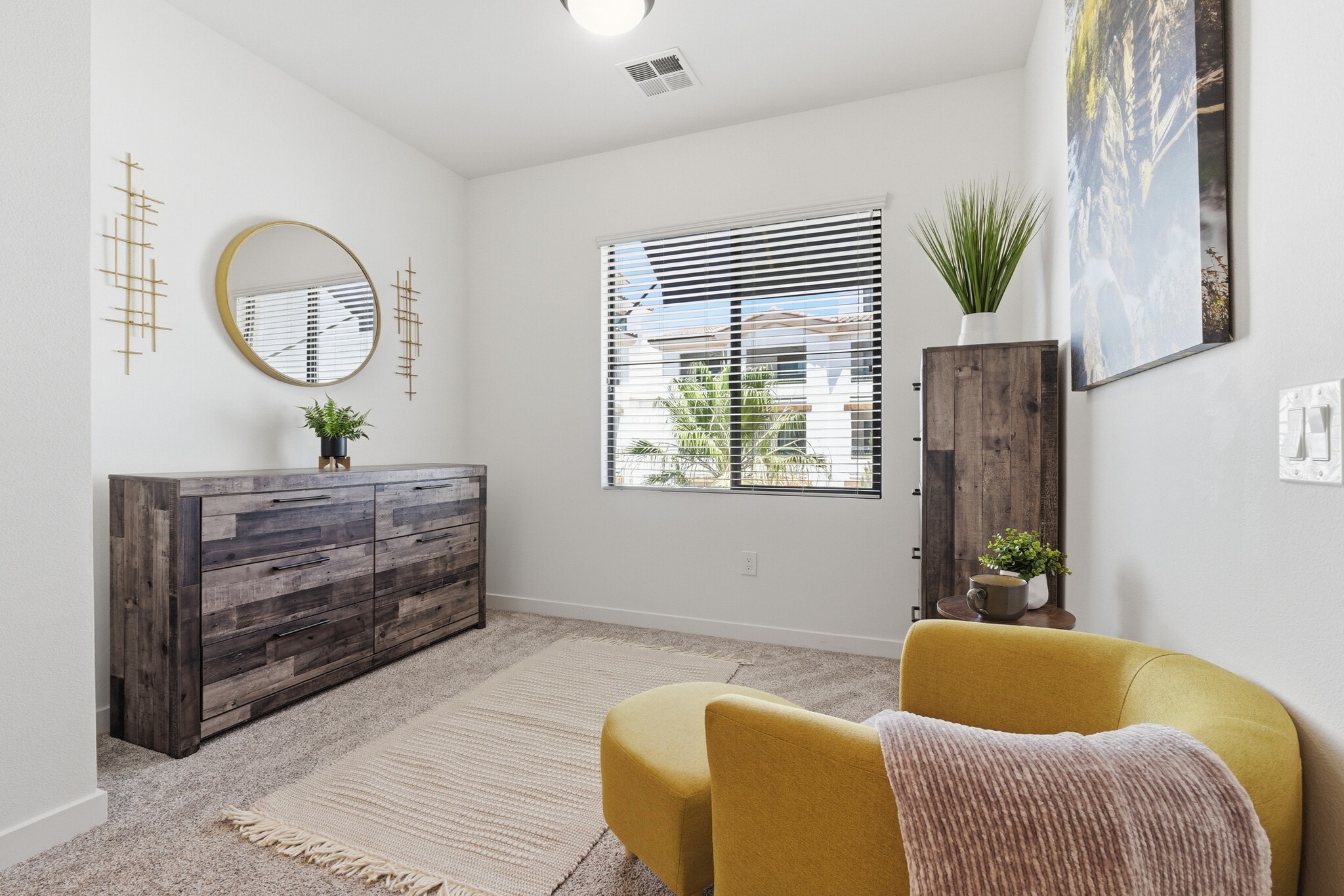 Peaceful sitting area. - 2511 W Queen Creek Rd