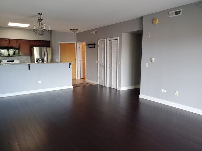 Building Photo - 3501 Wellington Ct