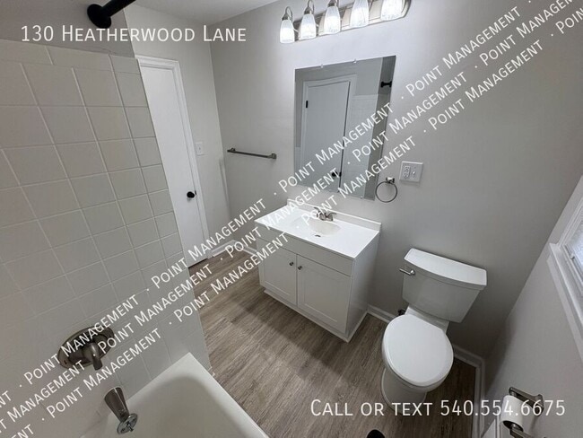 Building Photo - 130 Heatherwood Ln