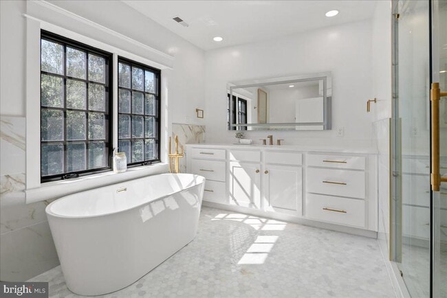 Building Photo - 10816 Barn Wood Ln