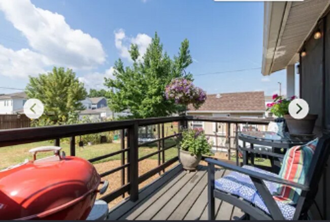 Building Photo - 4 Bedroom with a Hot Tub in the heart of t...