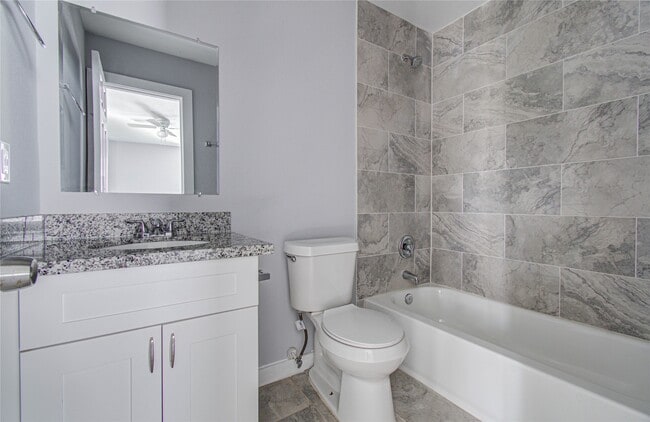 Building Photo - 4616 Shreveport Blvd