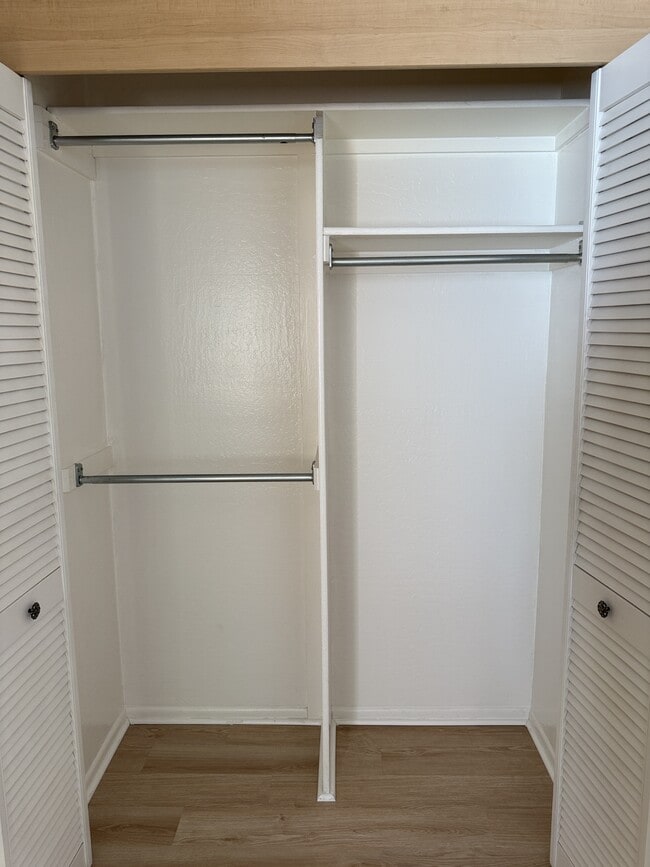 Building Photo - 532 Berry Rd NW