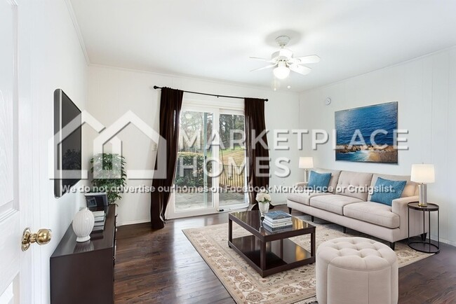 Building Photo - 2795 Pendant Pl