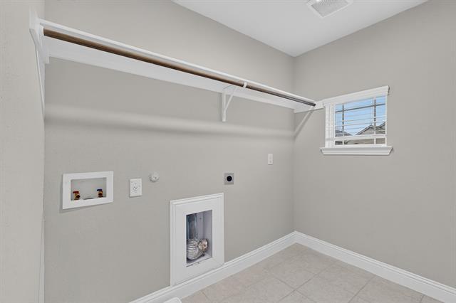 Building Photo - 7617 Regal Ln