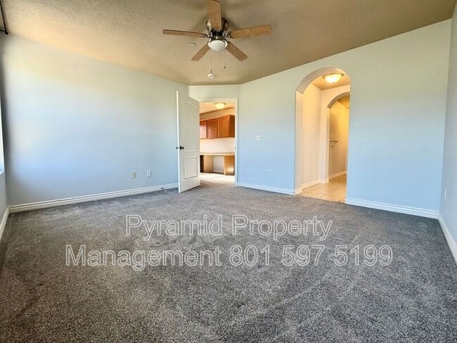 Building Photo - 1688 W 3180 N