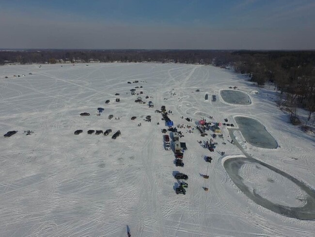 Building Photo - 5190 114th Ave