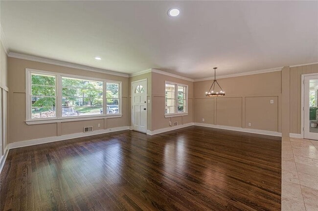 Building Photo - 2151 Zelda Dr NE