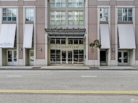 Building Photo - 400 Beale St