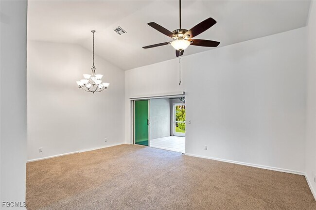 Building Photo - 16840 Sanibel Sunset Ct