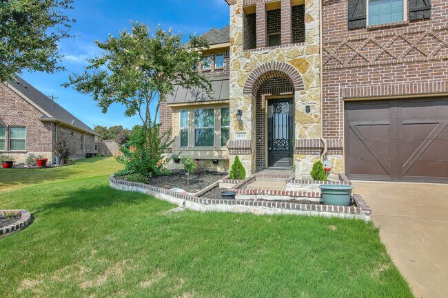 Building Photo - 12353 Flowering Dr