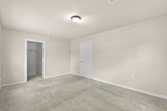 Building Photo - 1033 Cimarron St